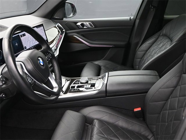 Used 2024 BMW X5 xDrive40i image 14