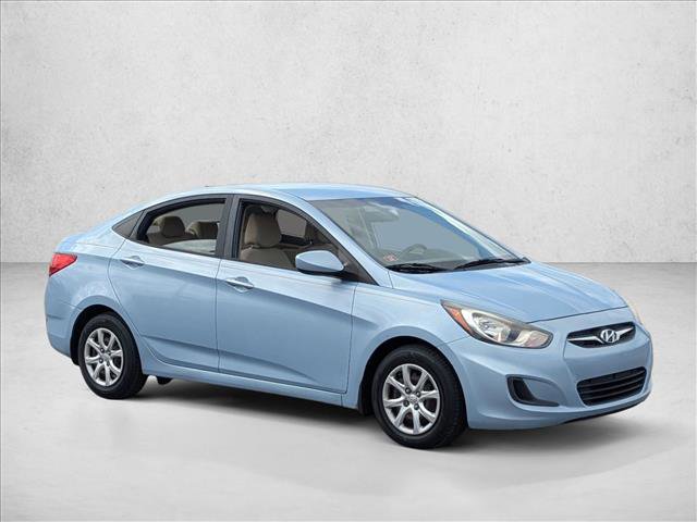 Used 2014 Hyundai Accent GLS image 3