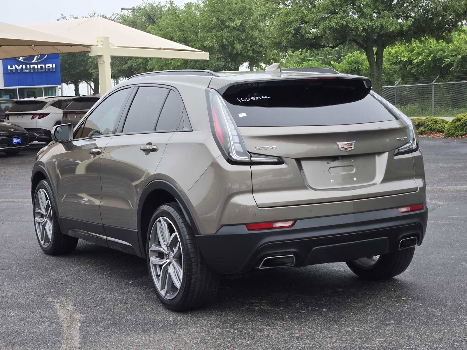 Certified 2020 Cadillac XT4 Sport FWD image 5