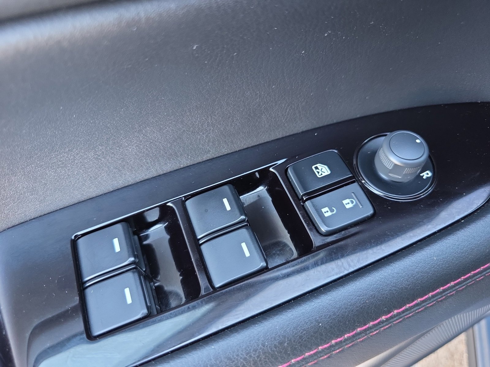 Used 2024 MAZDA CX-5 Carbon Edition image 28