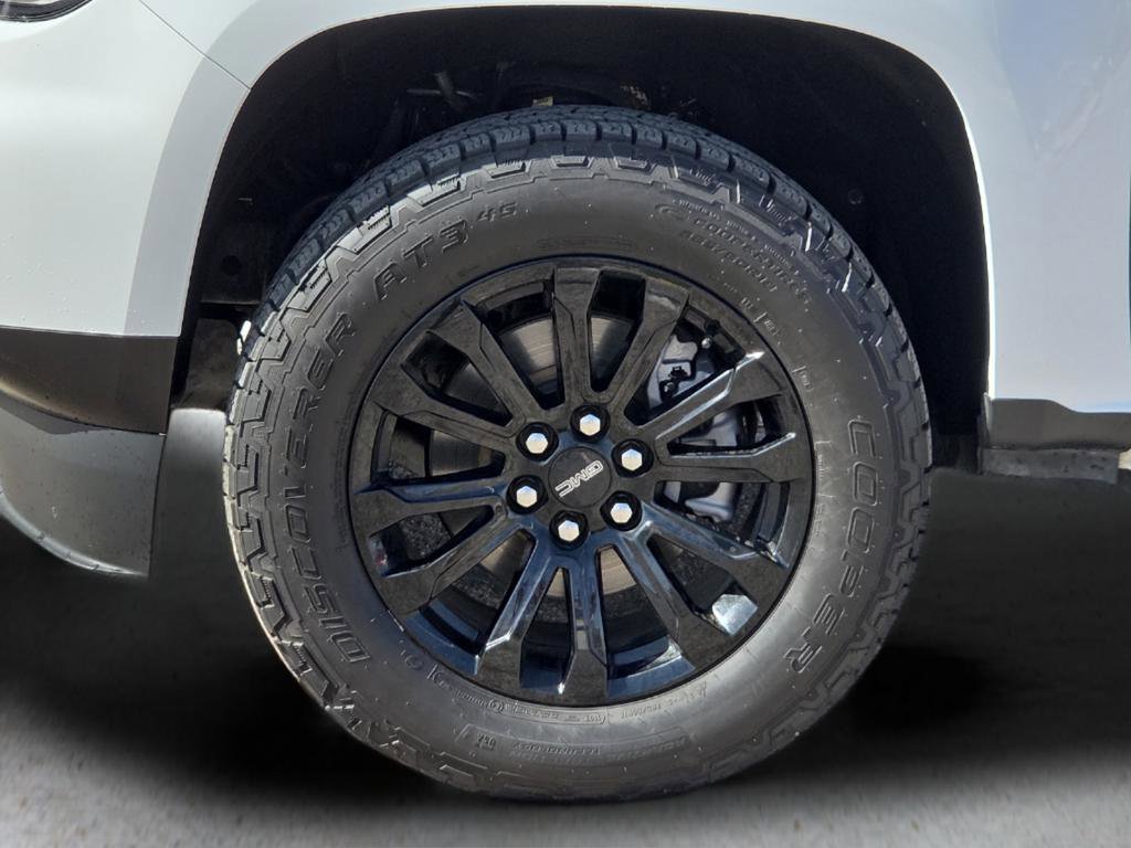 Used 2022 GMC Canyon Elevation w/ Trailering Package image 9