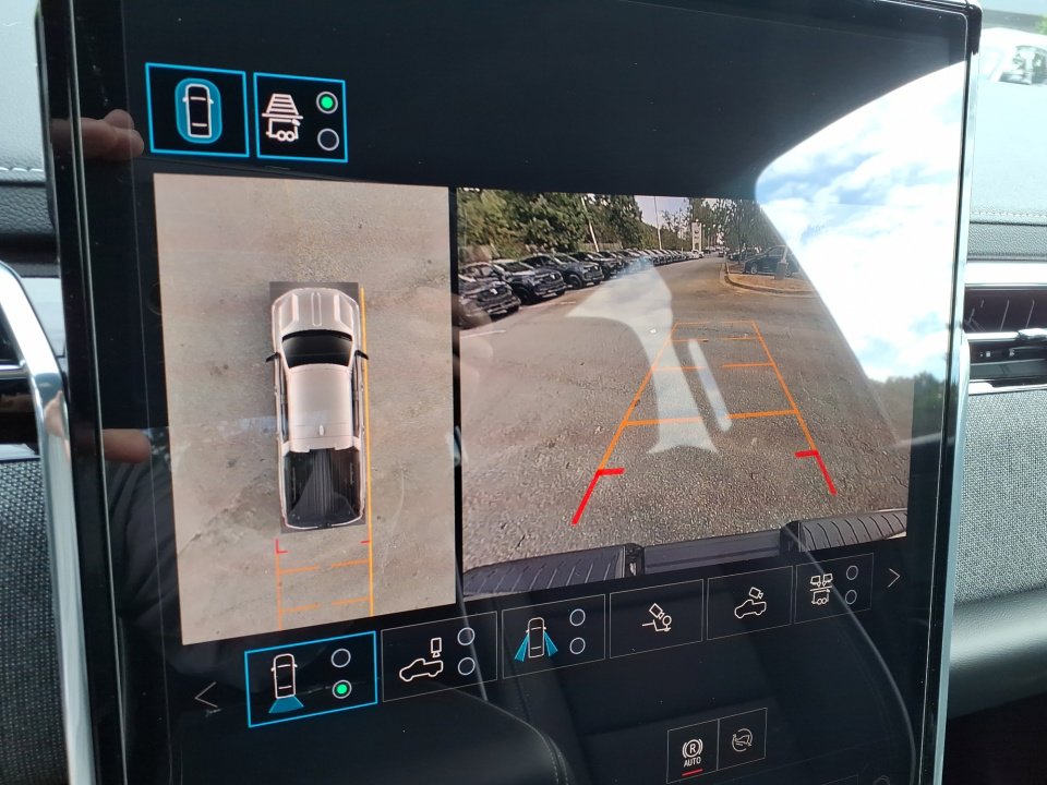 New 2026 GMC Sierra EV Elevation w/ Premium Package image 18