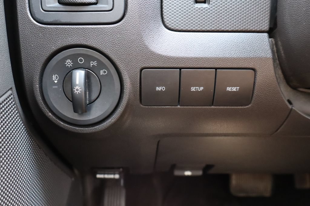 Used 2010 Ford Escape XLT FWD image 23