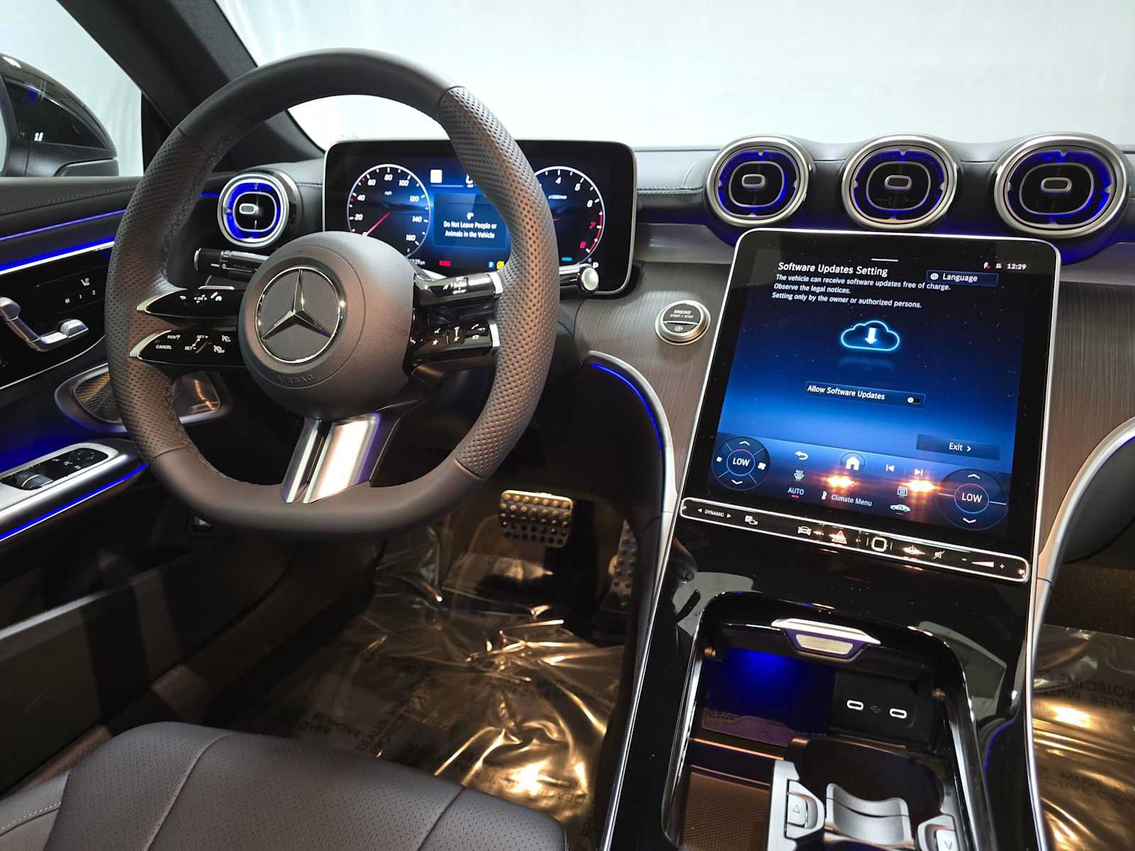 New 2026 Mercedes-Benz CLE 300 4MATIC Coupe image 13