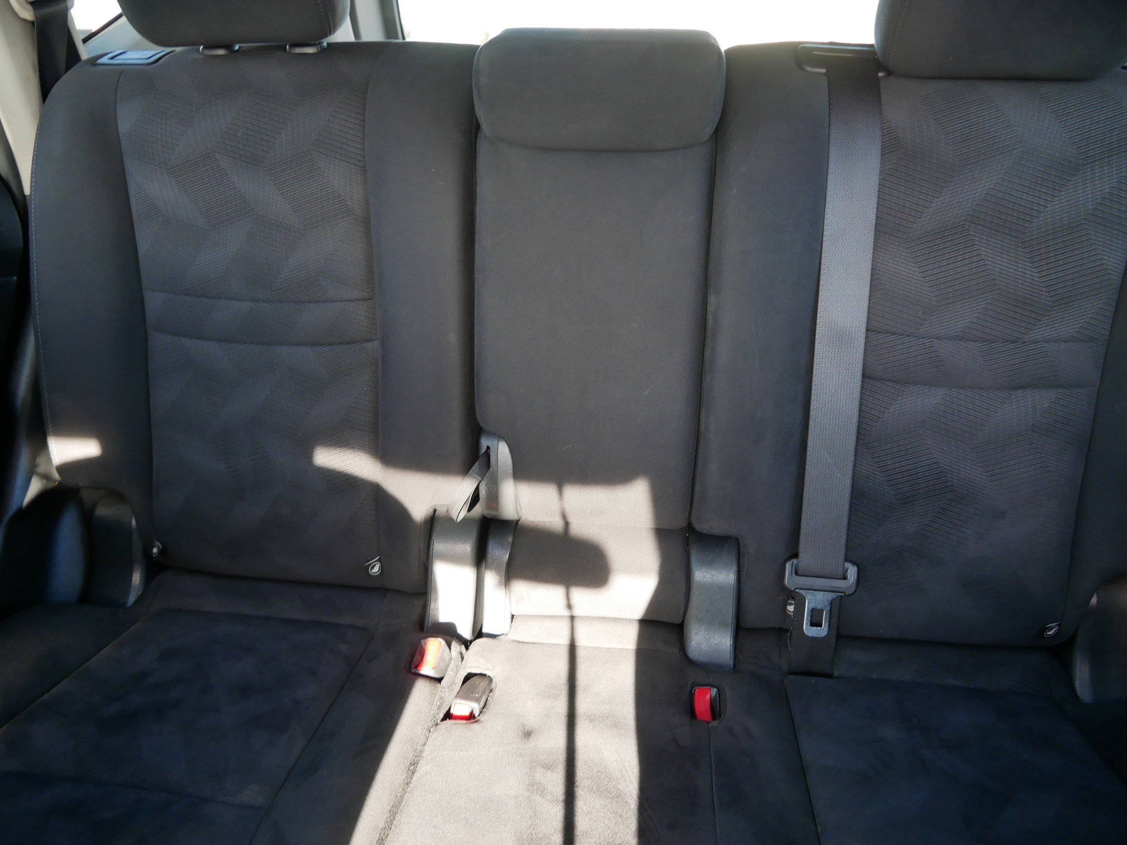 Used 2015 Nissan Rogue SV image 13