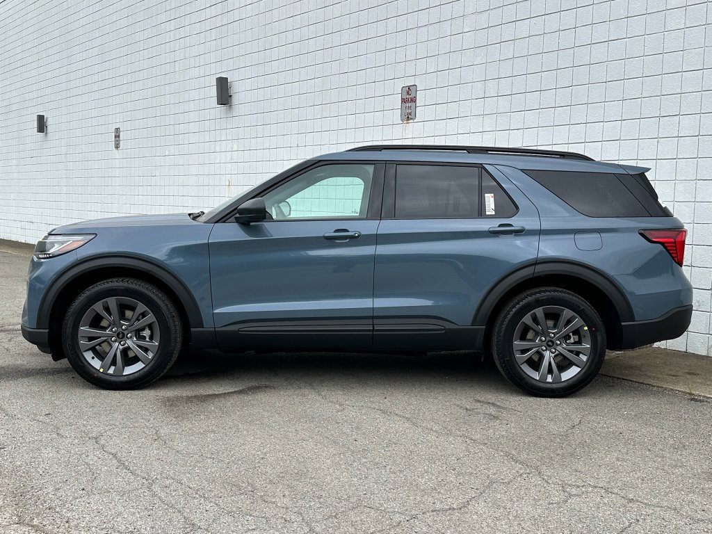 New 2027 Ford Explorer Active w/ Active Comfort Package AWD/4WD image 2