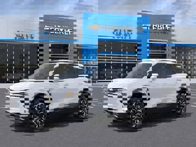 New 2026 Chevrolet Blazer EV LT image 2