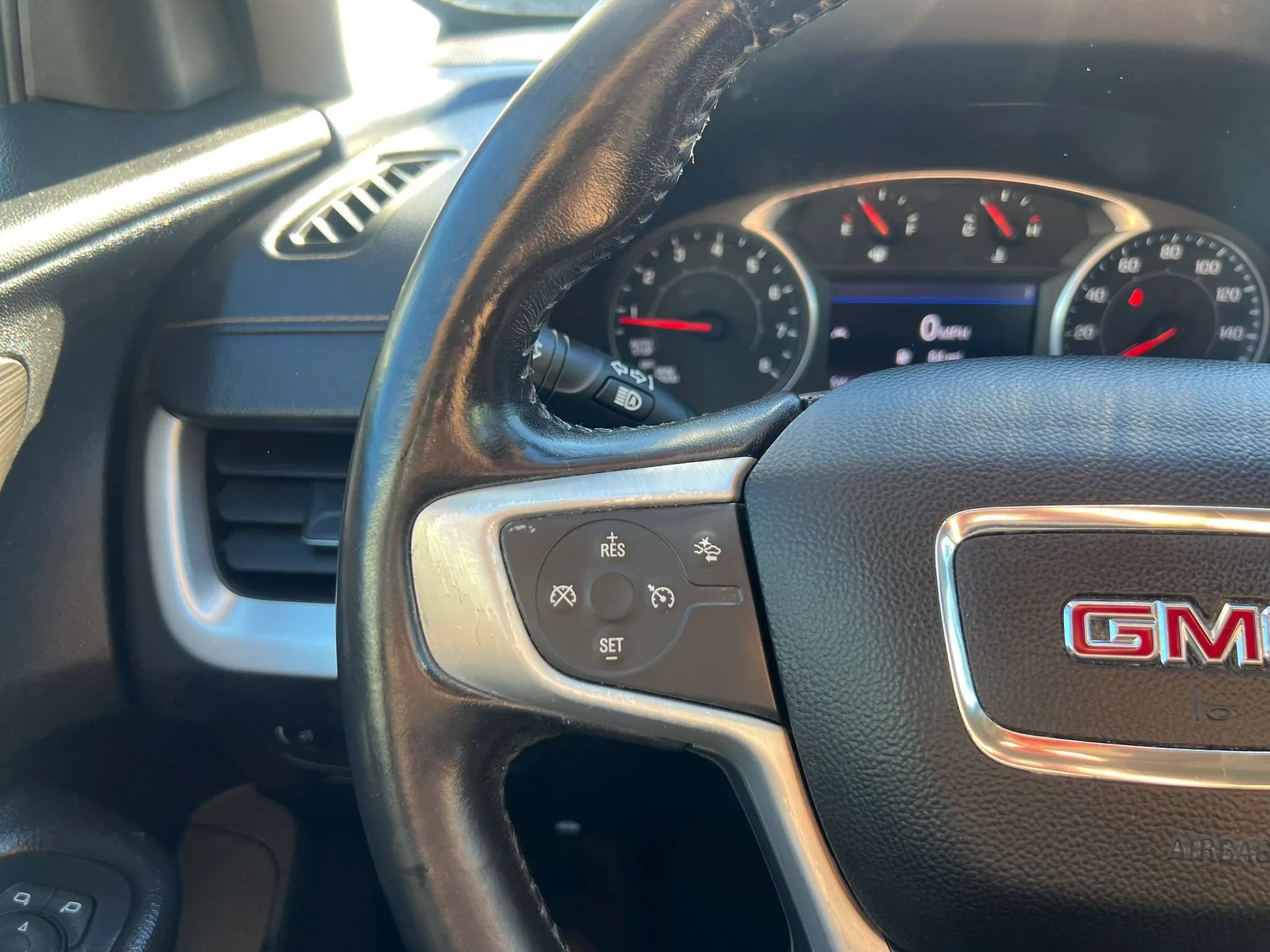 Used 2020 GMC Terrain SLT AWD/4WD image 19