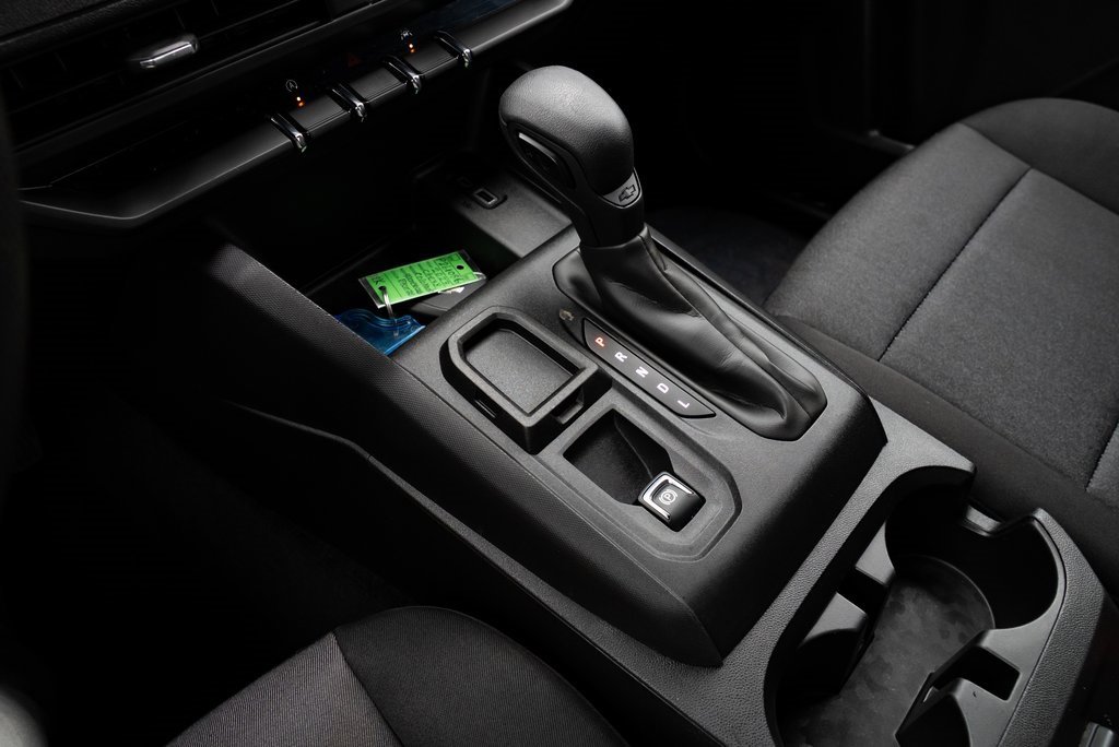 Used 2023 Chevrolet Colorado W/T image 15