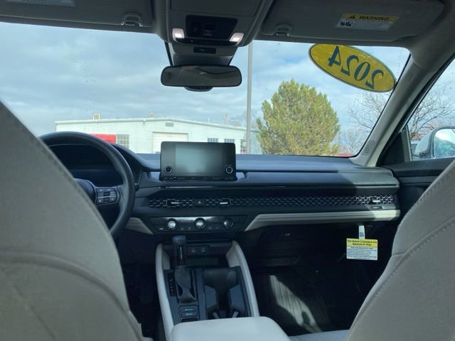 Used 2024 Honda Accord EX image 11