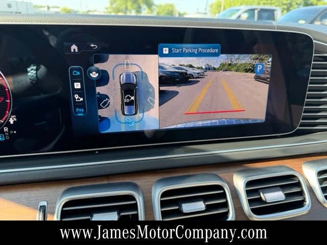 Certified 2026 Mercedes-Benz GLS 450 4MATIC image 20