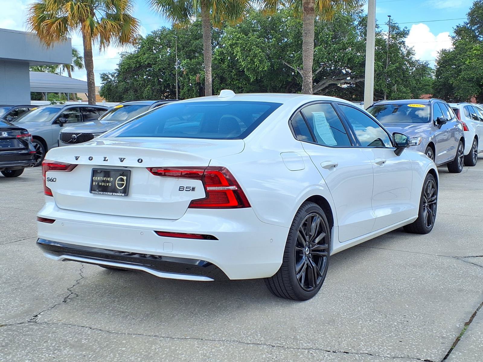 Certified 2024 Volvo S60 B5 Plus w/ Climate Package AWD/4WD image 7