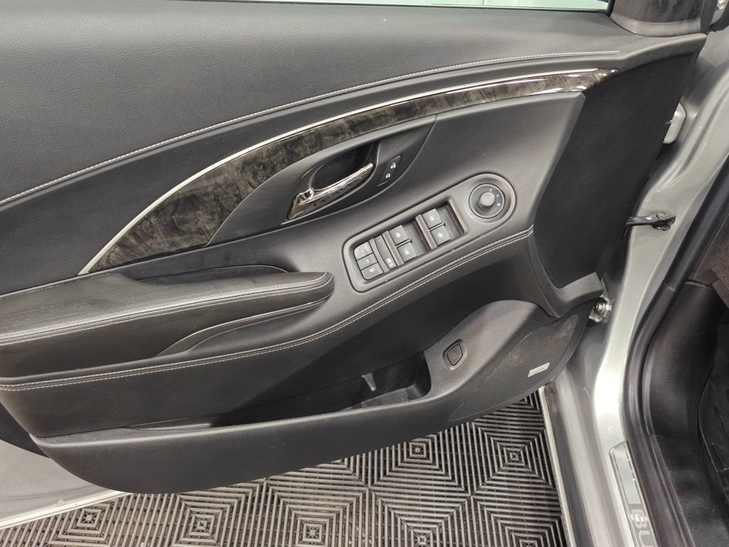 Used 2014 Buick LaCrosse Leather w/ Driver Confidence Package FWD image 42