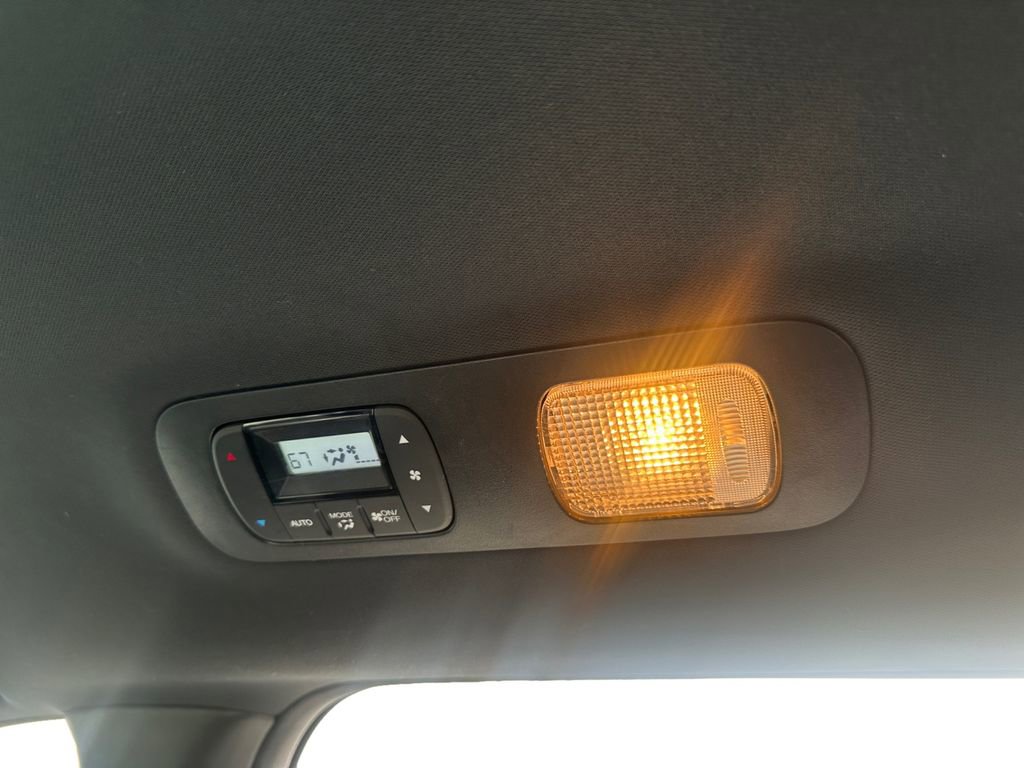 Used 2023 Honda Odyssey Sport image 29