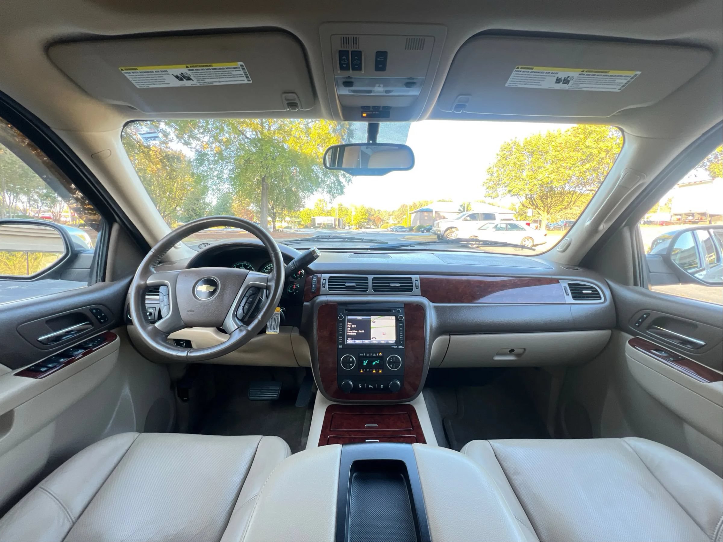 Used 2014 Chevrolet Tahoe LTZ RWD image 34