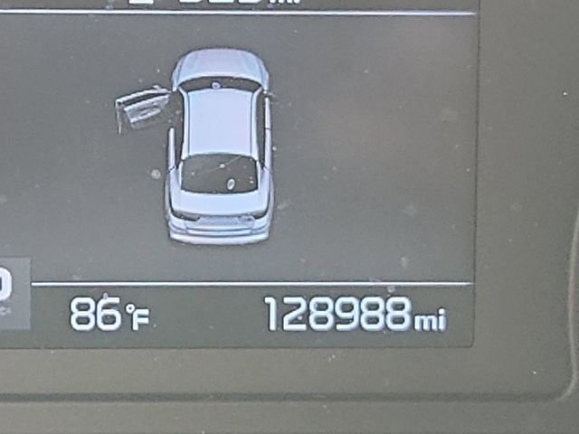 Used 2019 Kia Optima LX FWD image 12