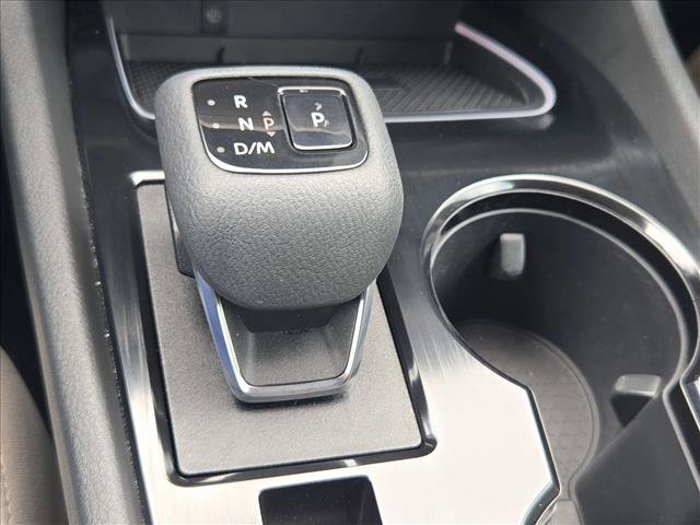 Used 2024 Nissan Rogue SL image 12