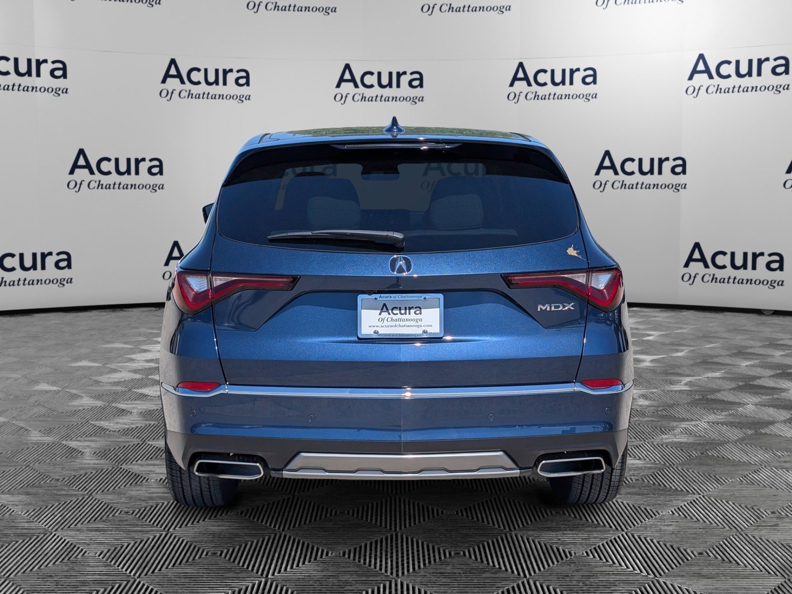 Certified 2025 Acura MDX FWD w/ Technology Package image 6