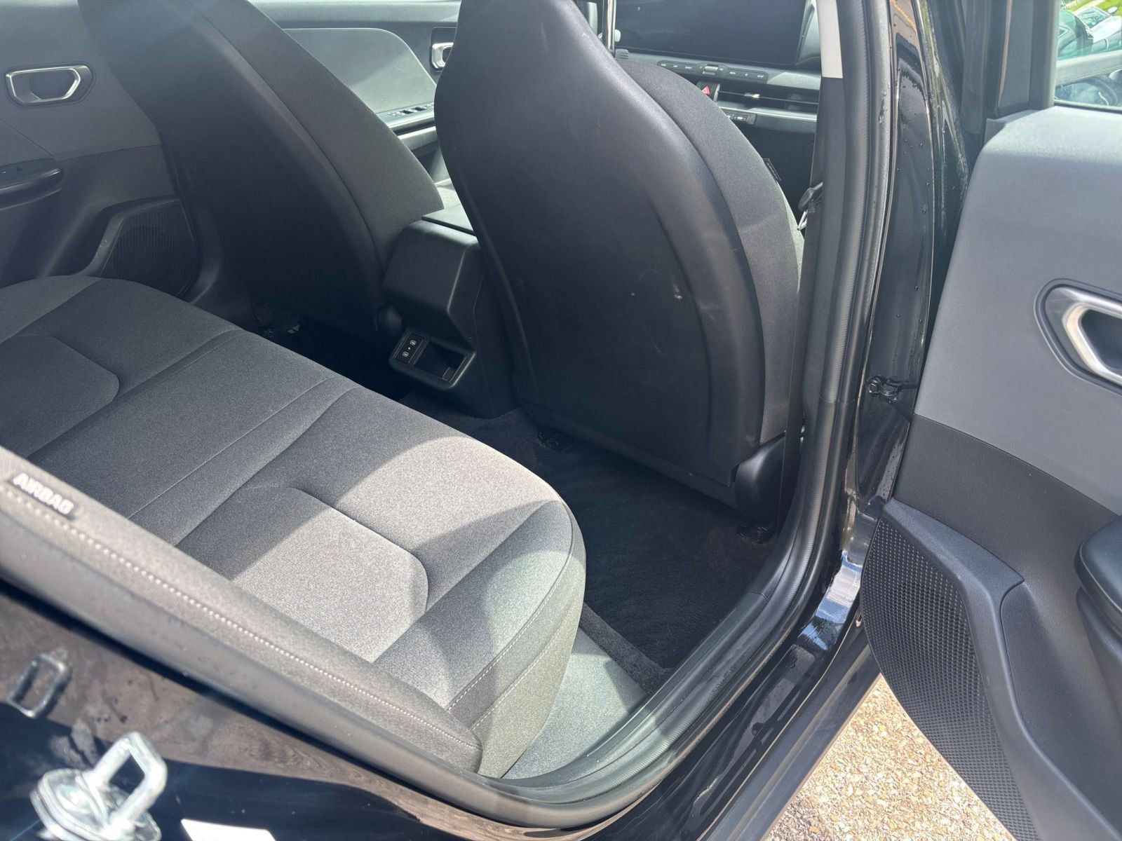Used 2025 Kia K4 FWD image 40