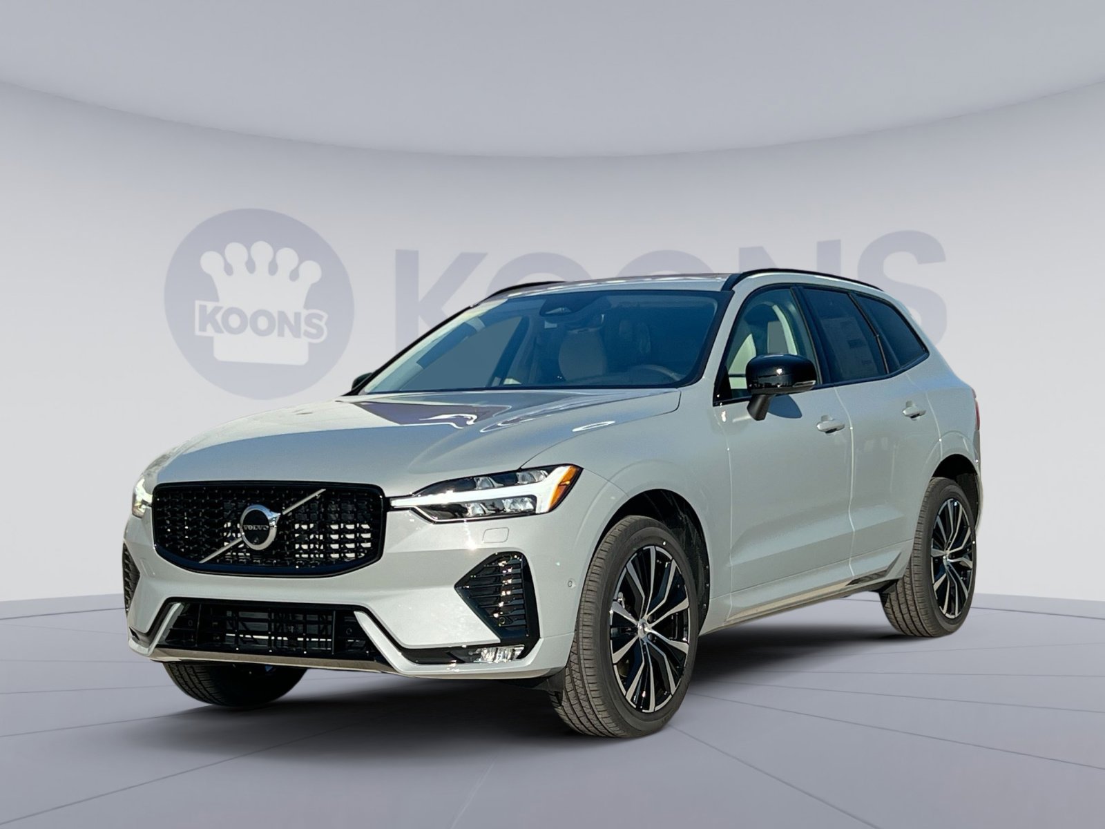 New 2025 Volvo XC60 B5 Plus w/ Climate Package