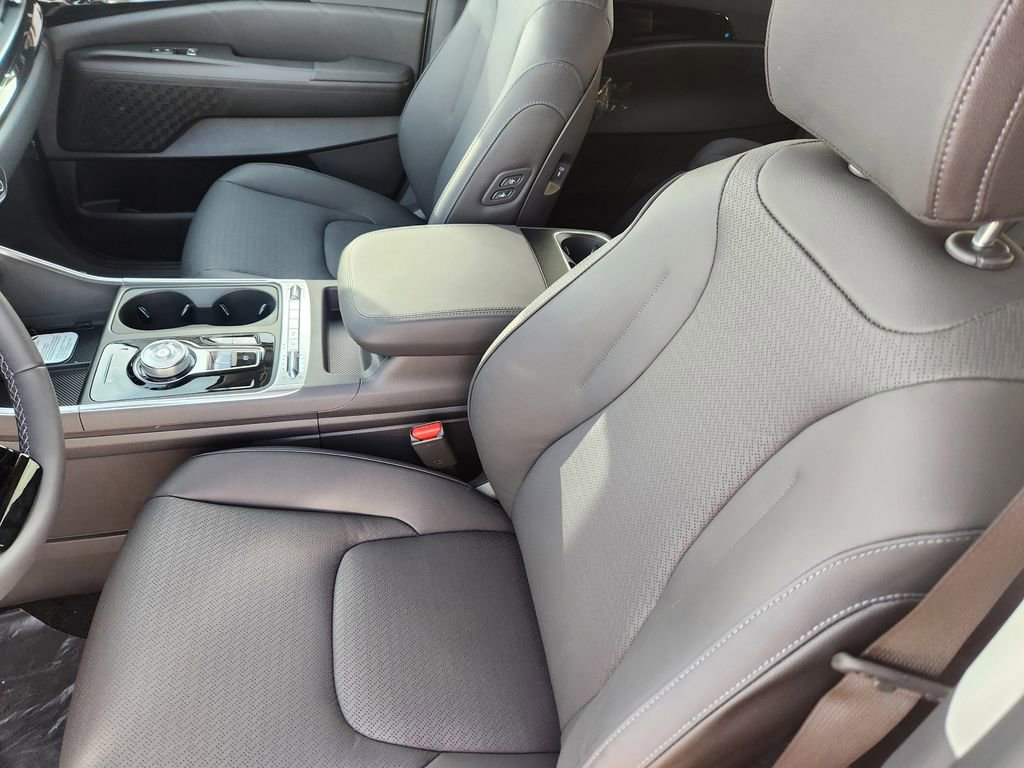 New 2026 Kia Carnival SX Prestige image 8