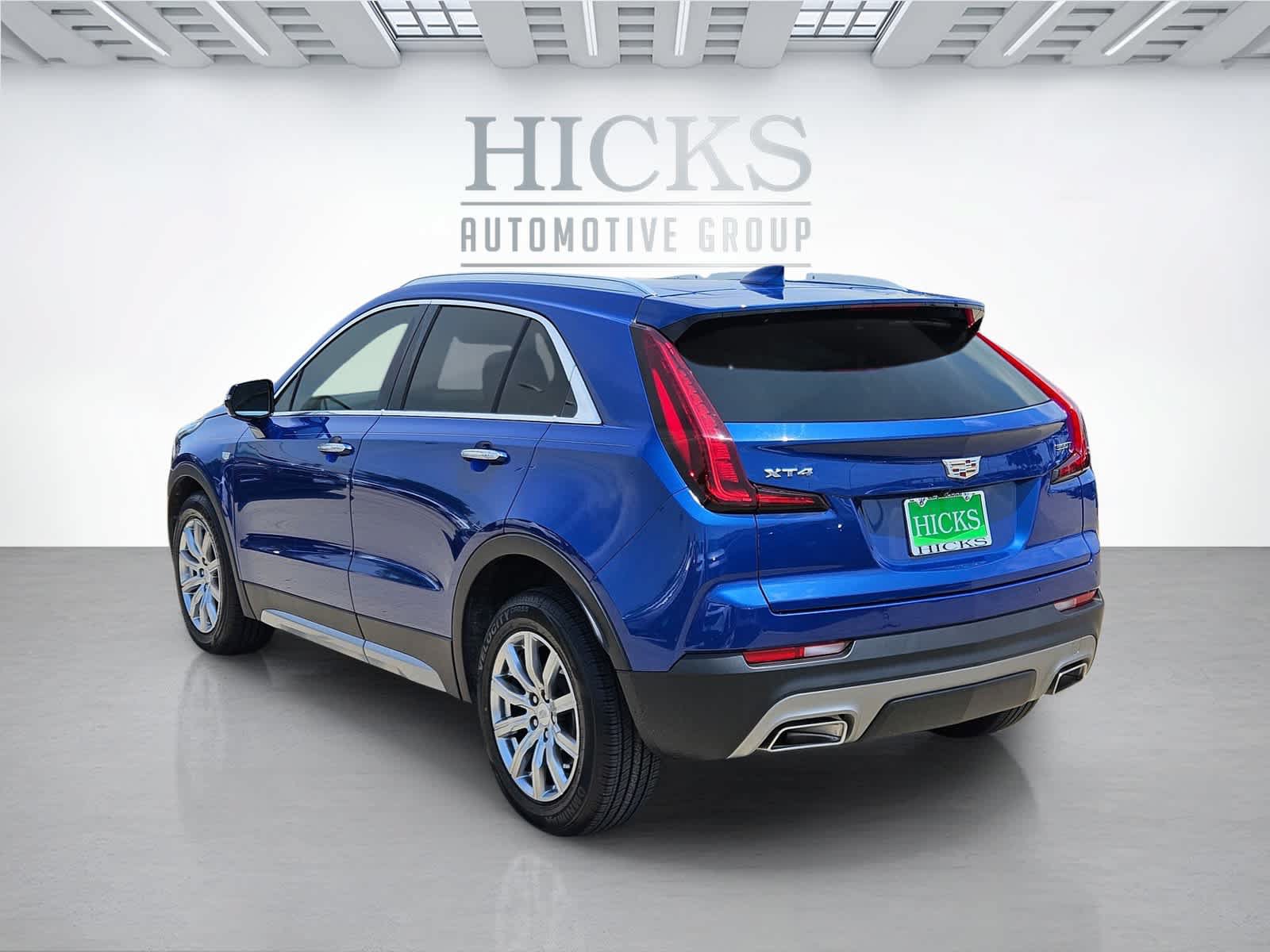 Used 2021 Cadillac XT4 Premium Luxury FWD image 7