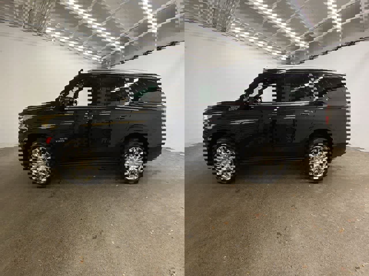 Used 2024 Chevrolet Tahoe High Country w/ Premium Package image 3