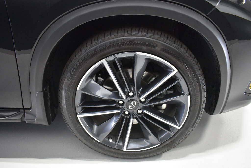 Used 2025 INFINITI QX50 Sport AWD/4WD image 10