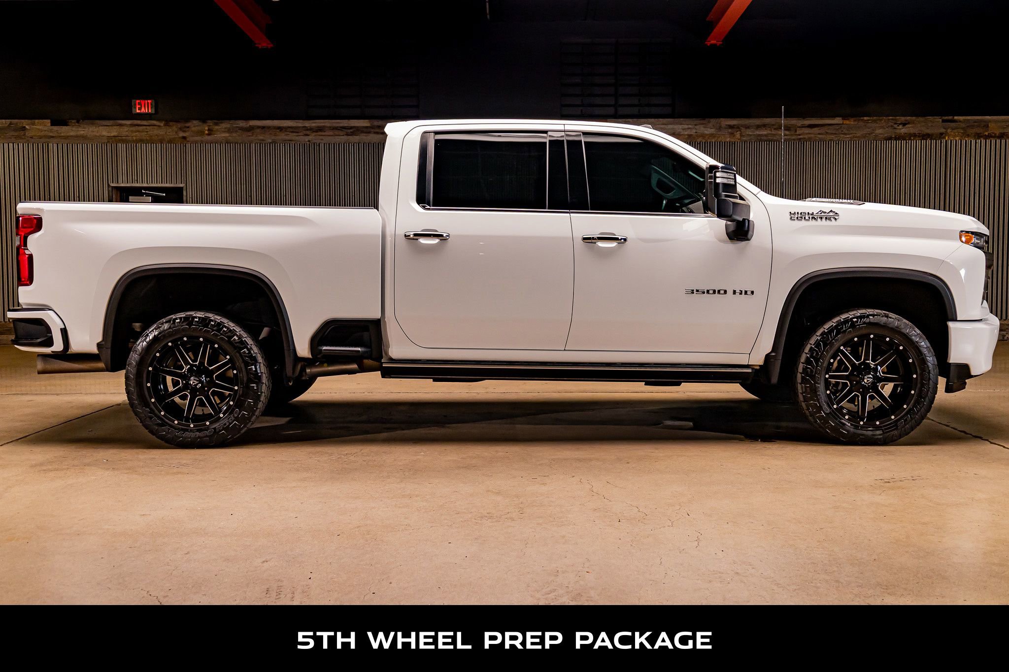 Used 2023 Chevrolet Silverado 3500 High Country w/ Z71 Off-Road Package image 10