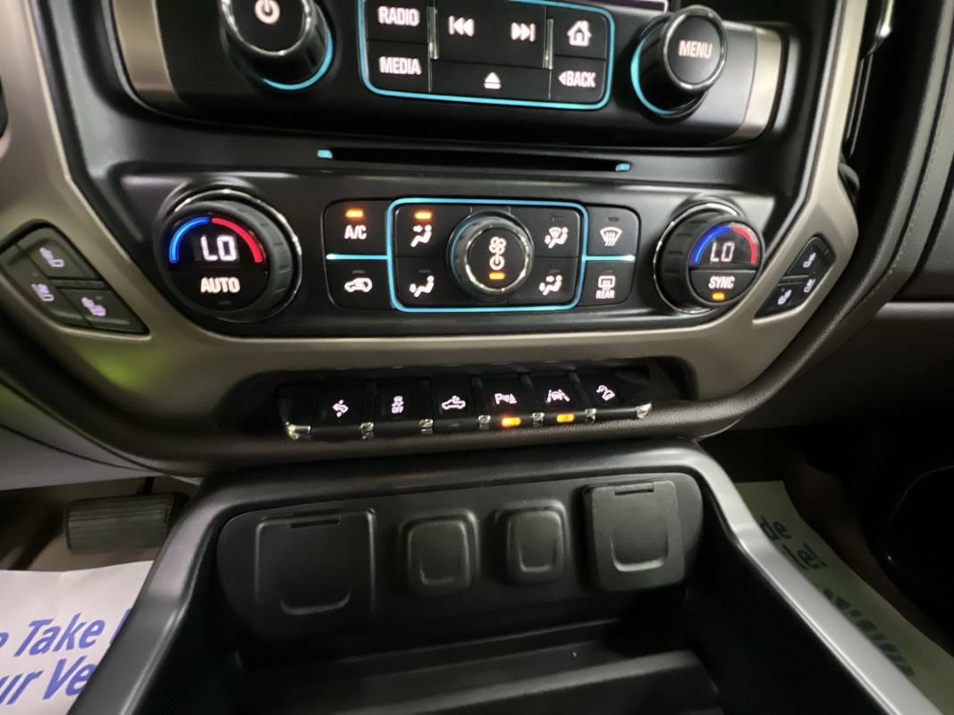 Used 2017 GMC Sierra 1500 Denali AWD/4WD image 23