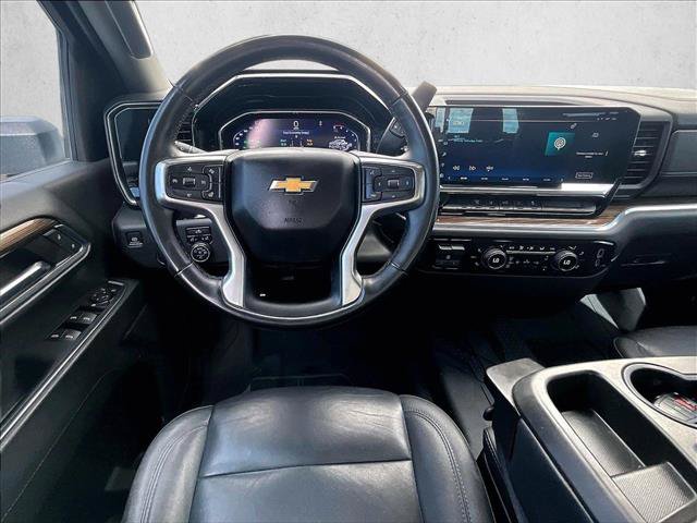 Used 2024 Chevrolet Silverado 2500 LT w/ Convenience Package AWD/4WD image 7
