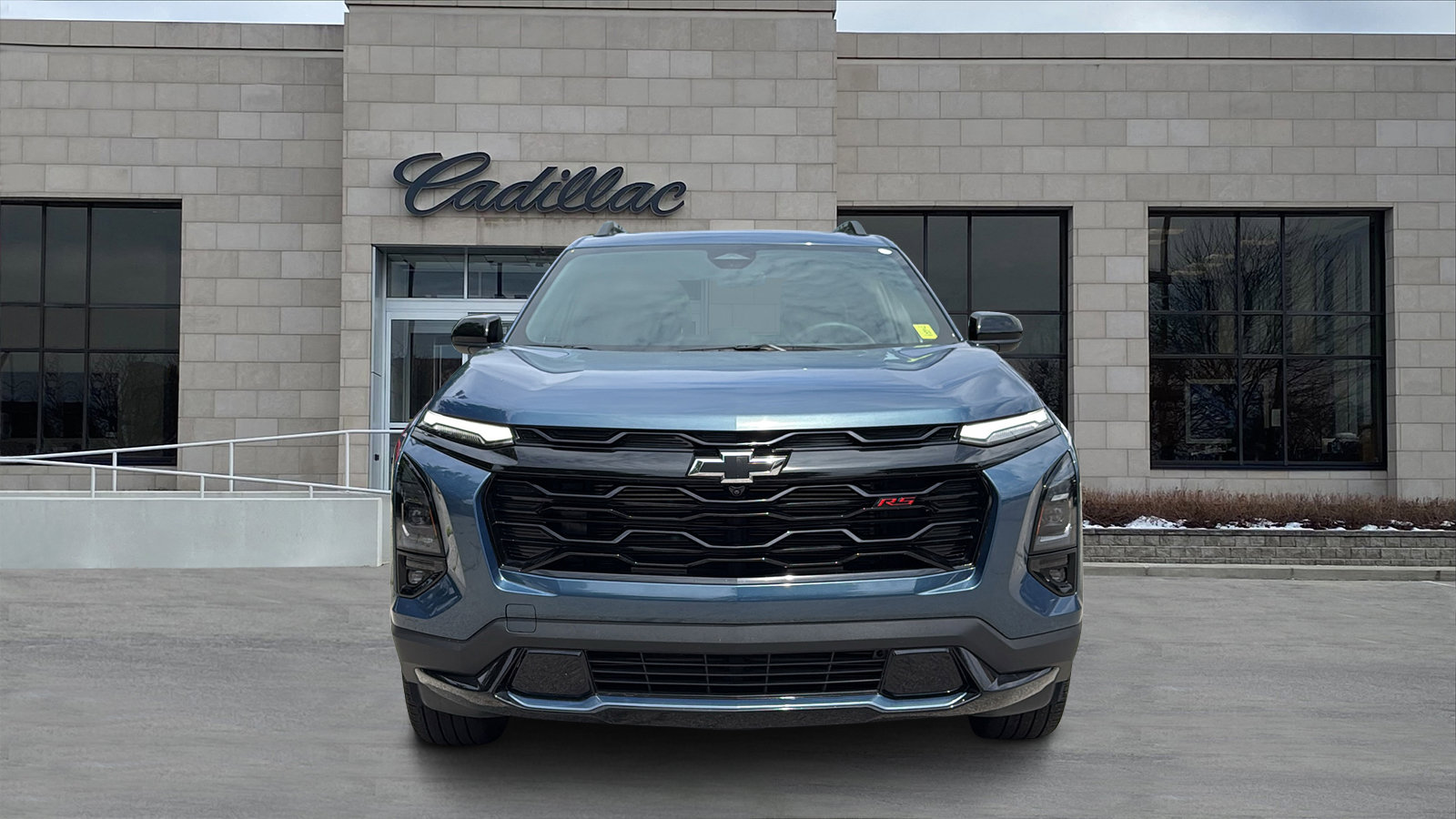 Used 2025 Chevrolet Equinox RS AWD/4WD image 7