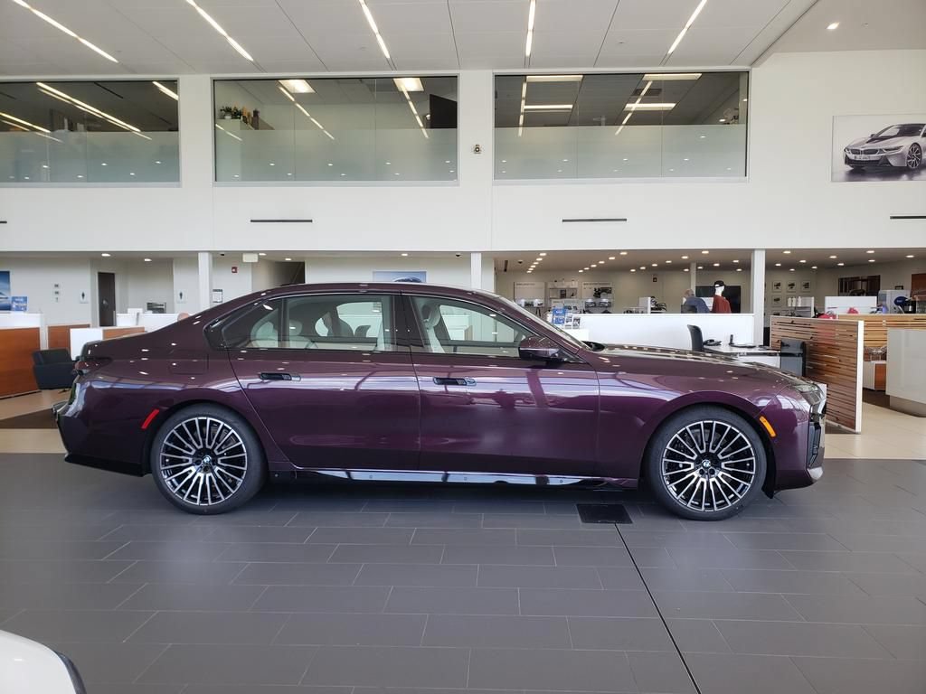New 2026 BMW 740i xDrive w/ Executive Package AWD/4WD image 3