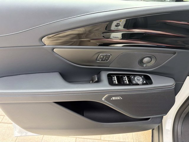 New 2026 Lincoln Nautilus Reserve AWD/4WD image 7