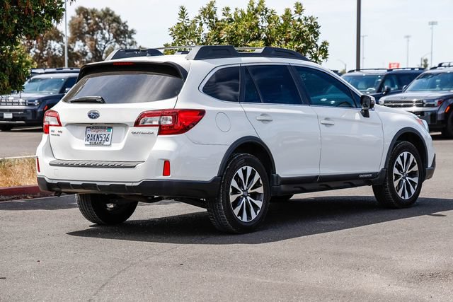 Used 2016 Subaru Outback 2.5i Limited AWD/4WD image 5