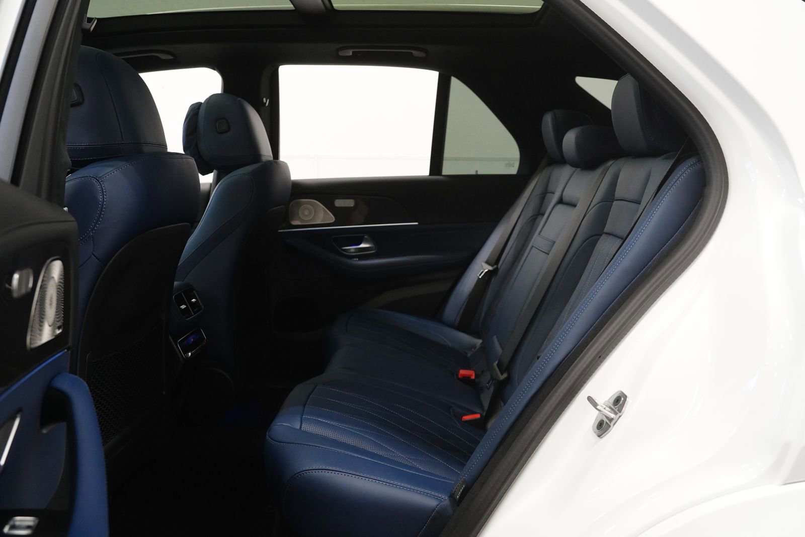 New 2026 Mercedes-Benz GLE 63 AMG S image 17