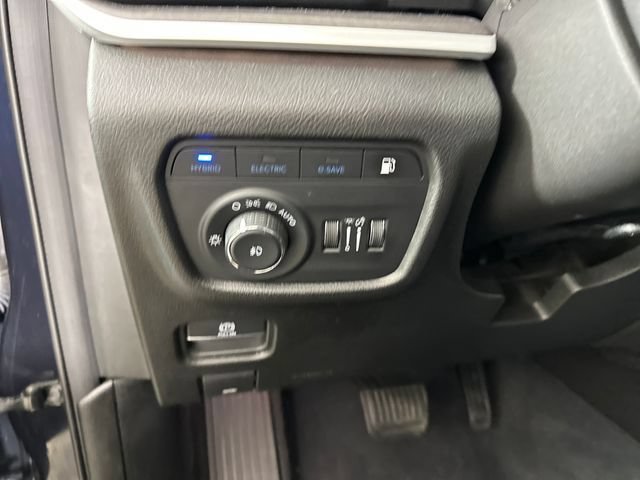 Used 2022 Jeep Grand Cherokee Limited 4xe AWD/4WD image 19