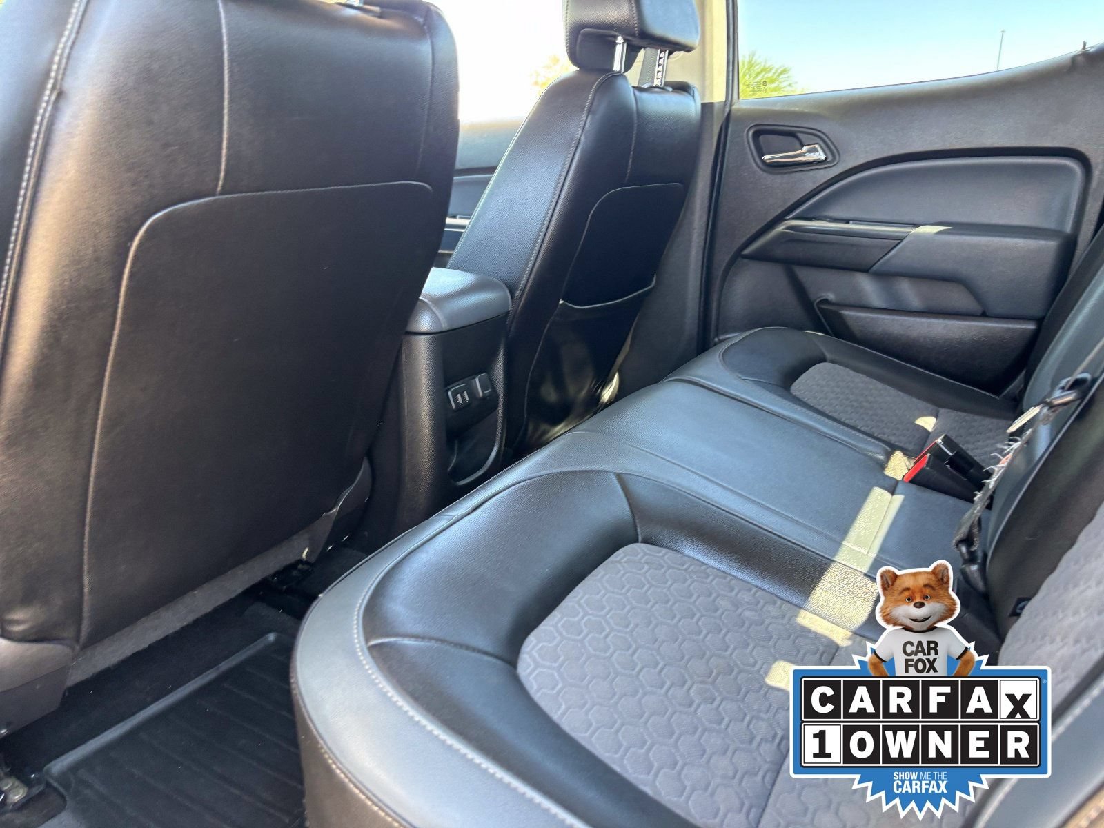 Used 2018 Chevrolet Colorado Z71 AWD/4WD image 16