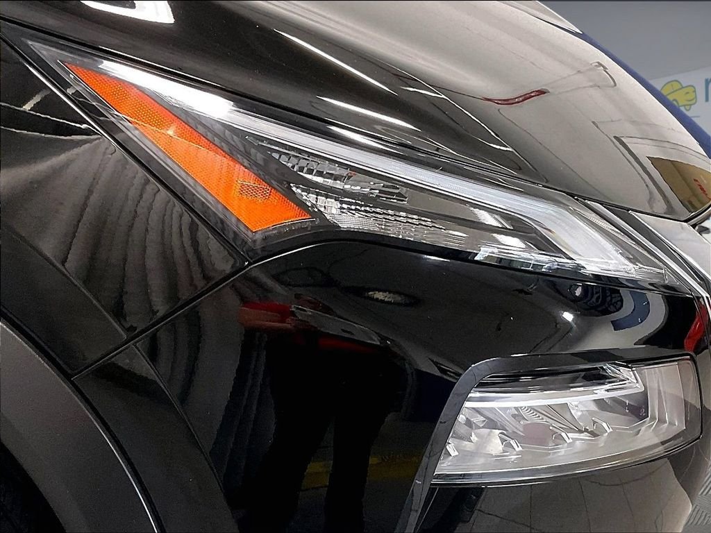 Certified 2023 Nissan Rogue SV AWD/4WD image 32