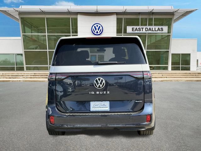 New 2025 Volkswagen ID. Buzz Pro S Plus AWD/4WD image 3