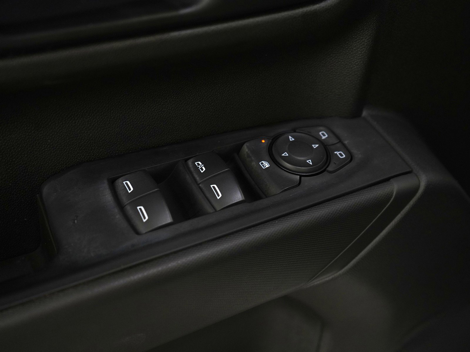 Used 2022 Chevrolet Silverado 1500 Custom w/ Safety Confidence Package image 20