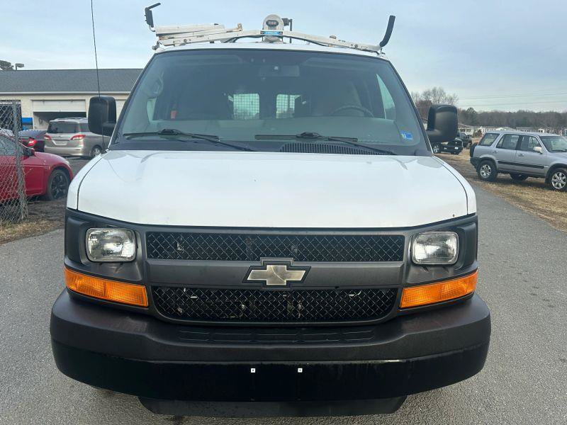 Used 2013 Chevrolet Express 2500 RWD image 3