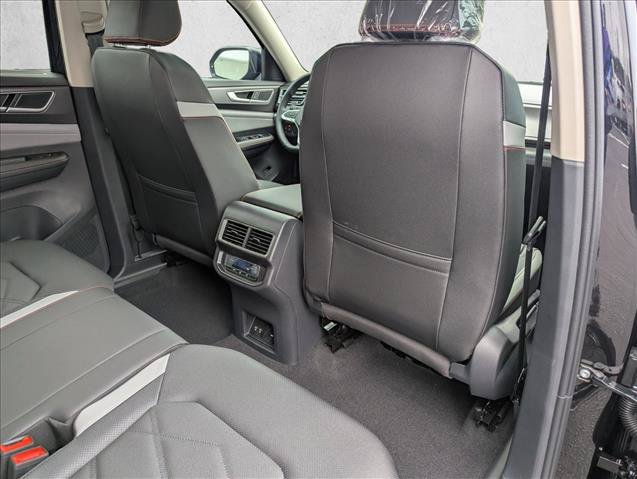 New 2026 Volkswagen Atlas Peak Edition AWD/4WD image 30