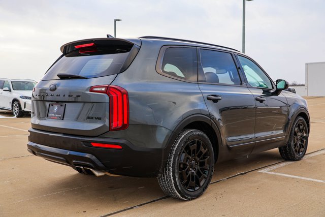 Used 2021 Kia Telluride SX w/ SX Prestige Package image 5