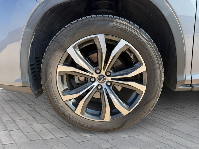 Used 2020 Lexus RX 350L FWD w/ Premium Package image 9