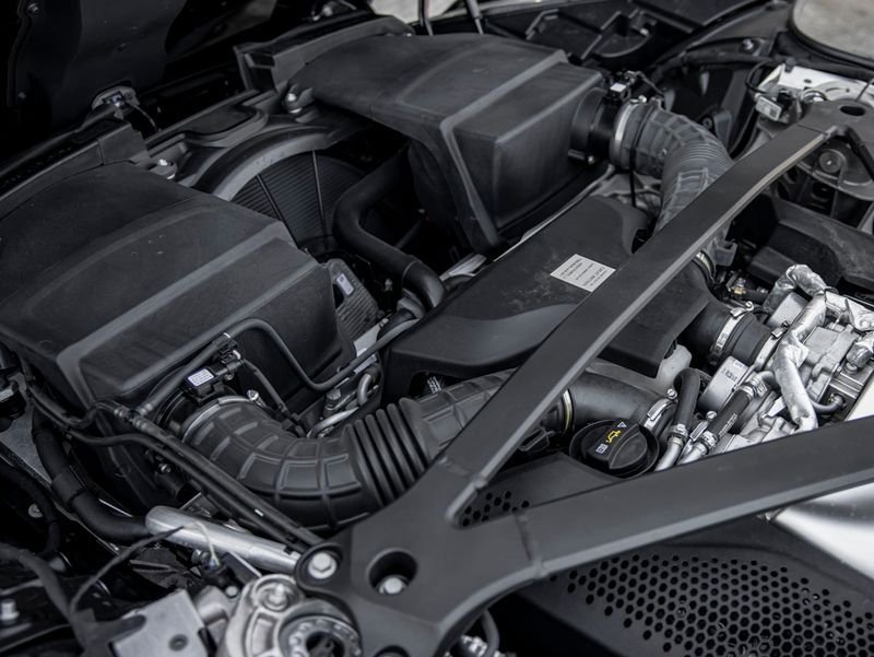 Used 2021 Aston Martin DB11 Volante image 27