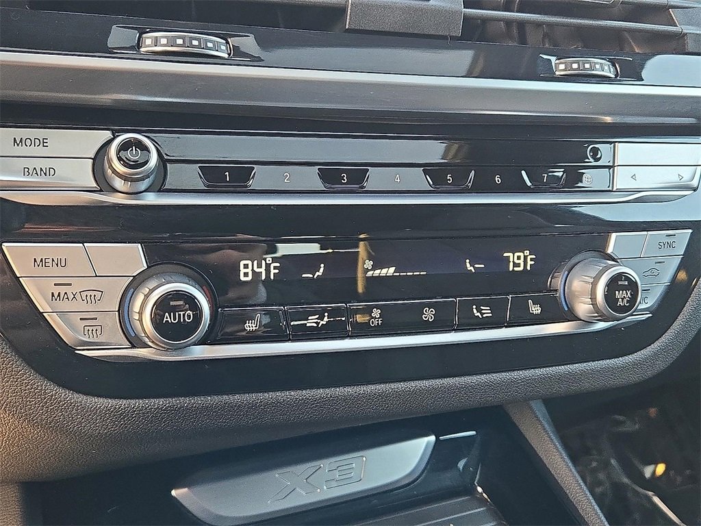 Used 2021 BMW X3 xDrive30i w/ Premium Package image 17