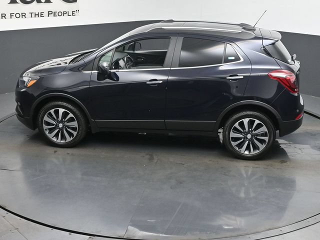 Used 2021 Buick Encore Preferred w/ Safety Package II AWD/4WD image 38