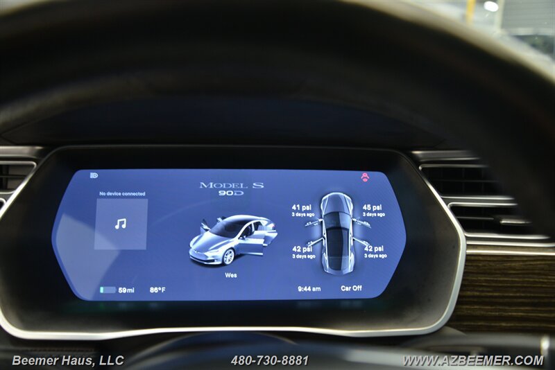 Used 2016 Tesla Model S AWD image 25