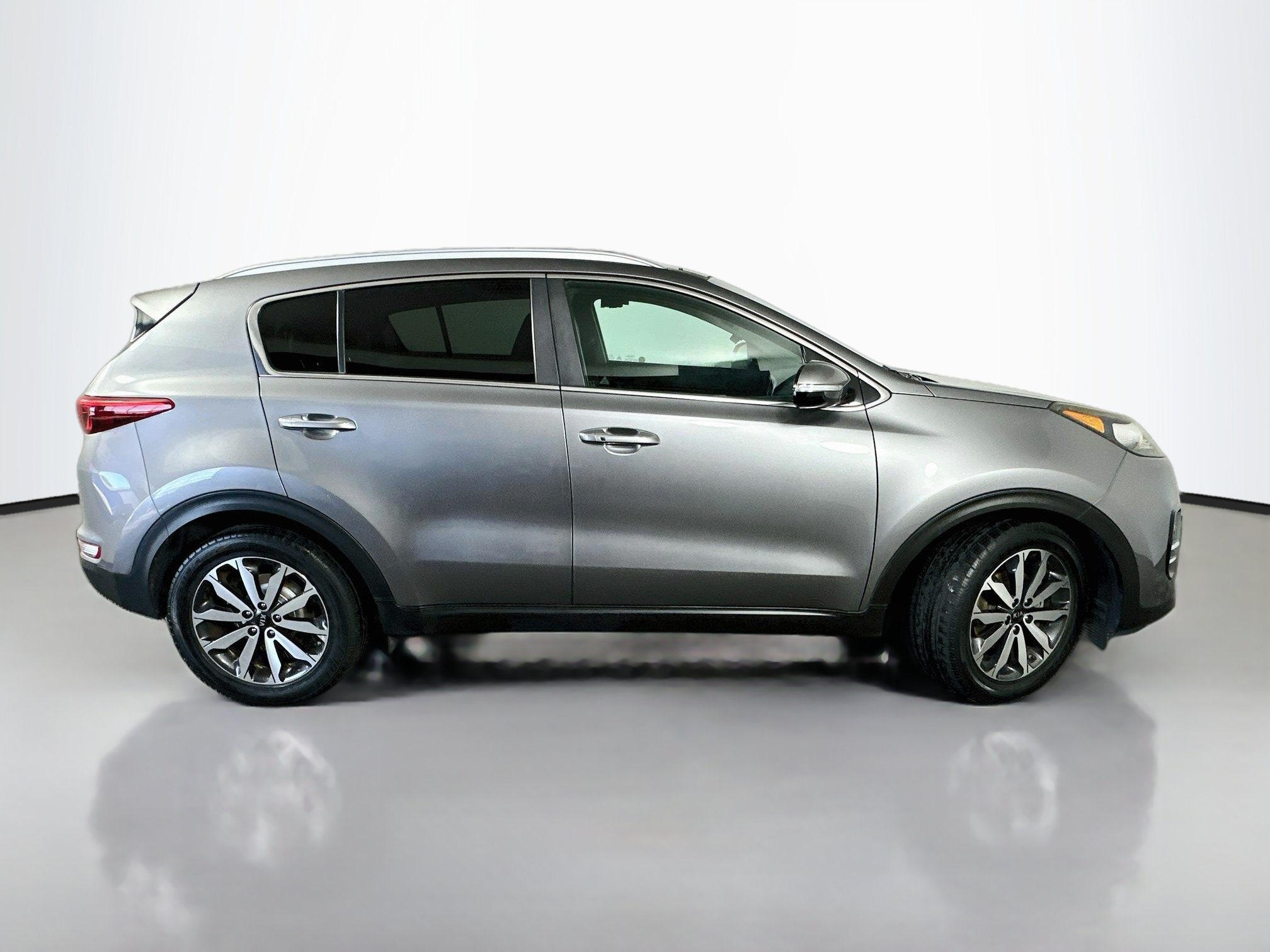 Used 2017 Kia Sportage EX w/ EX Premium Package FWD image 8